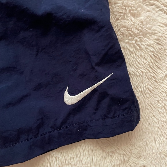 Vintage Nike Shorts - Picture 5 of 6
